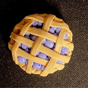 Miniature Dollhouse New Handmade 1/12 Scale Blueberry Lattice Pie